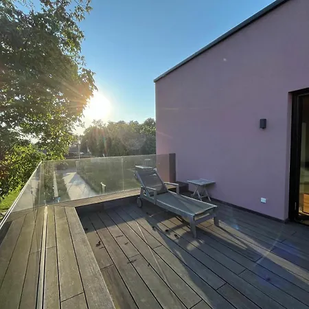 Villa Rose Close To Vienna & Airport Maria Ellend Exterior photo