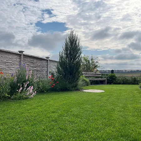 Villa Rose Close To Vienna & Airport Maria Ellend Exterior photo