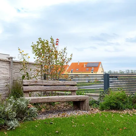 Villa Rose Close To Vienna & Airport Maria Ellend Exterior photo